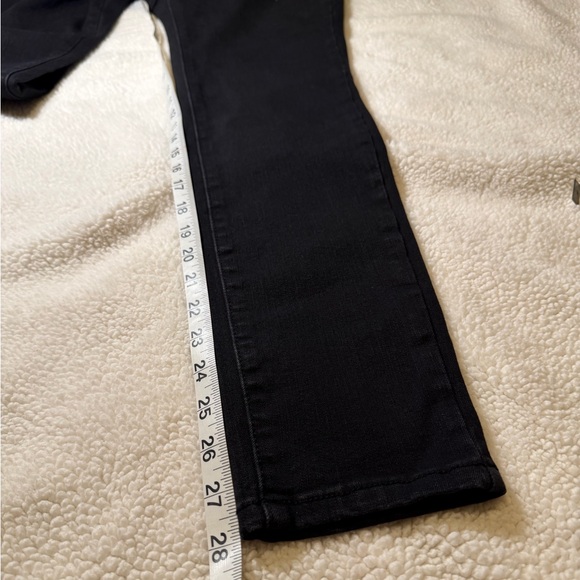 Time and Tru Women's Black Skinny Jeans - Picture 7 of 10